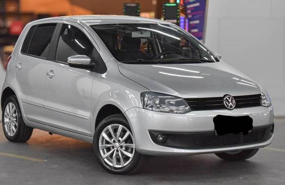 VOLKSWAGEN FOX 1.6 MI 8V FLEX 4P MANUAL VOLKSWAGEN FOX 1.6 MI 8V FLEX 4P MANUAL